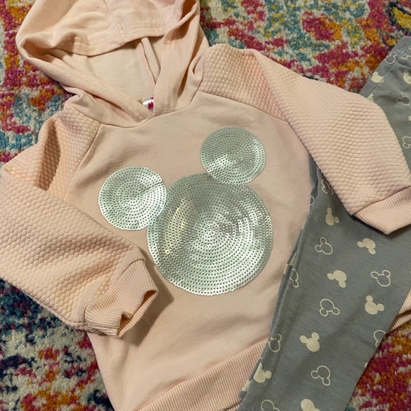 Disney Minnie/Mickey hoodie/legging set 2T - Picture 2 of 6